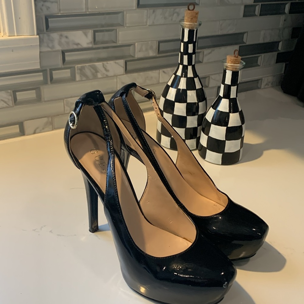Guess Black High Heels - 7 1/2 M